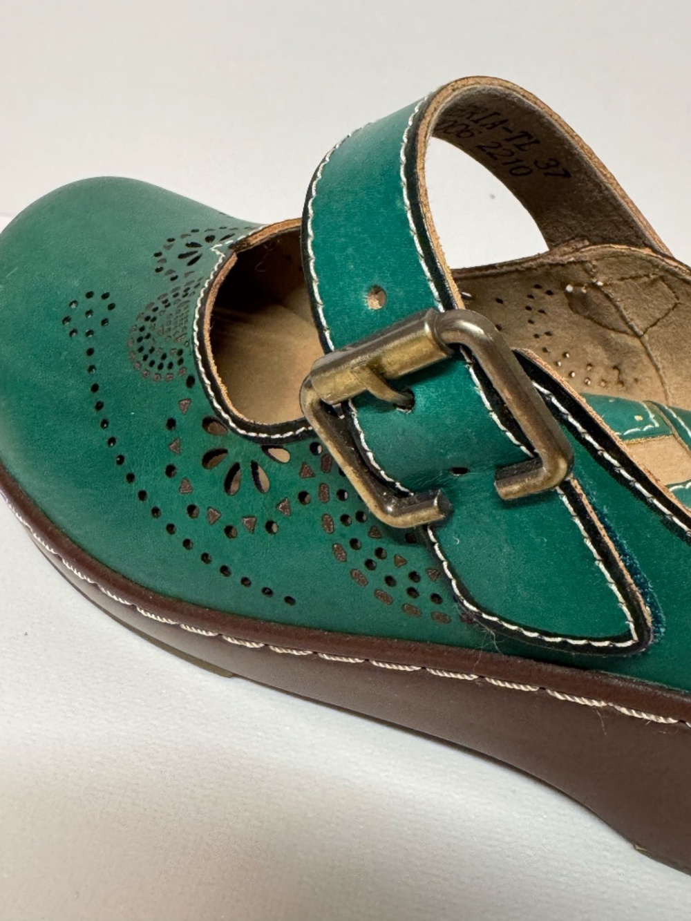 L’Artiste Aneira Green Leather Mary Jane Clogs EU 37 Boho Comfort Clogs - Picture 9 of 13